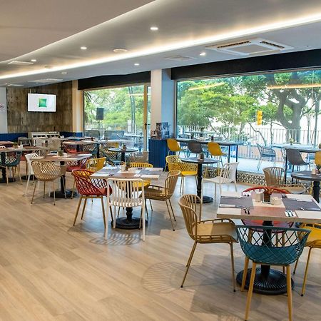Ibis Styles El Malecon Guayaquil Hotel Exterior foto